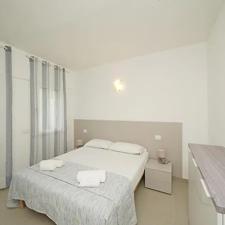 Alle Mura شقة لاتيزي